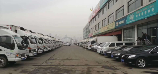 駿鈴大客戶選擇用人致富經(jīng) 30臺(tái)冷鏈車背后故事很多(1)193.png