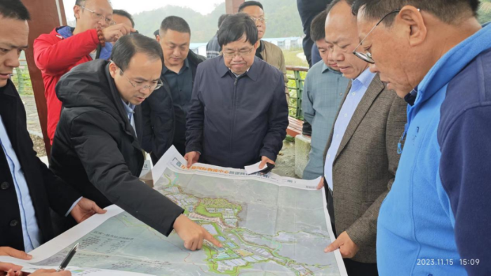 貴州省物流行業(yè)協(xié)會(huì)、貴州省外經(jīng)貿(mào)企業(yè)協(xié)會(huì)、貴州現(xiàn)代物流產(chǎn)業(yè)集團(tuán)赴廣西、云南開展商貿(mào)物流專題調(diào)研674